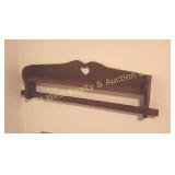 Quilt Hanger & Shelf (B)