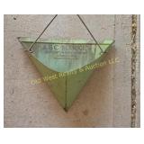 Antique Dust Pan - Broomfield