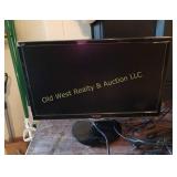 (3) Small Flat Screen TV