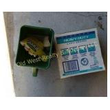 Hand Spreader & Edging