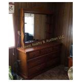 Dresser w/Mirror