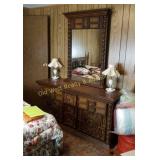 Dresser w/Mirror
