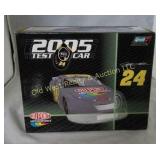 2005 Jeff Gordon Test Stock Car - 1:24 Scale