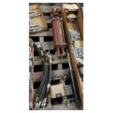 Hydraulic Cylinders & Hose