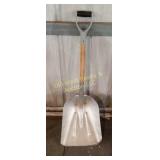 Scoop Shovel