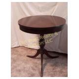 Round End Table