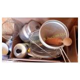 Roasters & Pots & Pans