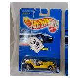 391	LC	206 1993 1993 Hot Wheels Yellow Black /