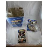 Hot wheels trash can - new in plastic! - 
Robo