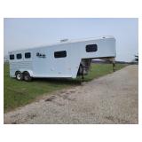1999 Hart 3 Horse Slant Trailer