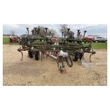 John Deere 1010 Field Cultivator