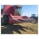International 843 Corn Head
