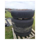 (4) 11R22.5 Tires & Rims