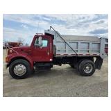 1999 International 4900 Single Axle Dump Truck