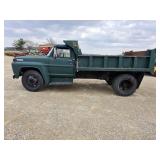 1967 Ford F500 Dump Truck