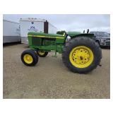 John Deere 2640 Tractor
