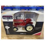 Toy case tractor