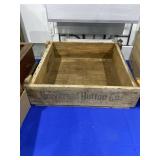 Wood crate