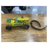 Crank toy