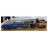 Wyandotte Semi w/ Trailer