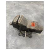 Bench Vise