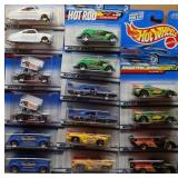 16 Hot Wheels: Tail Dragger, Mad Maniax Slideout,