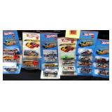 19 Hot Wheels: Super Chromes GMC Motorhome, HiWay