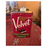 Vintage Velvet Tobacco Tin