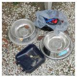 Bowls & Leashes