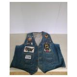 Jean Vest with Acessories Size??