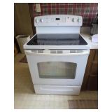 GE Electric Range