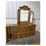 Dresser w/ Mirror