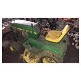 John Deere 212 Riding Lawn Mower