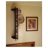 Decor lot: Pie plate, pitcher-, key, lamp