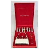 Ladies Manhattan Croton Watch Set w/Purse