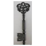 Cast Iron Key Decor