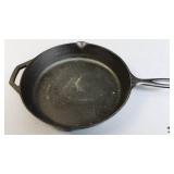 Lodge 12" Cast Iron Skillet