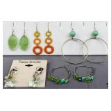 Costume Jewelry - Earrings 5 pair