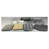 Metal Baking Pans/Wire Racks including Wilton 11pc