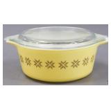 Pyrex 1 1/2 Pt Dish W/Lid