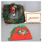 Christmas Wreath, Pillow, Apron