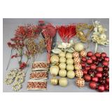 Christmas Decor/Ornaments