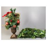 Lite-Up Tree & Garland