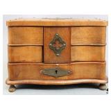 Vintage Jewelry Box w/Key