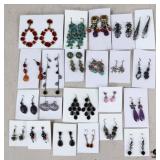 Pierced Earrings / 22 pr
