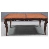 Dining Table w/2 Leaves