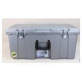 Sterlite Rolling Footlocker