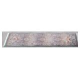 1'11' x 7'10' Runner Style Rug