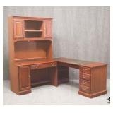 Riverside L Shaped Desk w/ Hutch