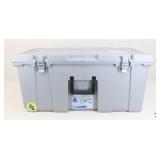 Sterlite Rolling Footlocker